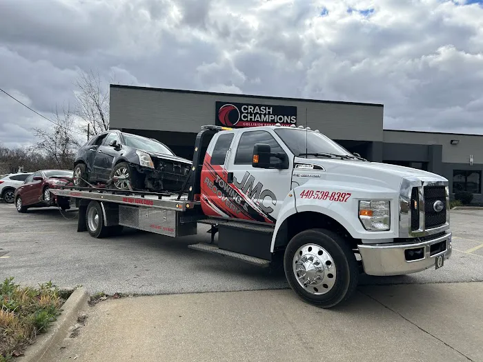Crash Champions Collision Repair Cuyahoga Falls 7