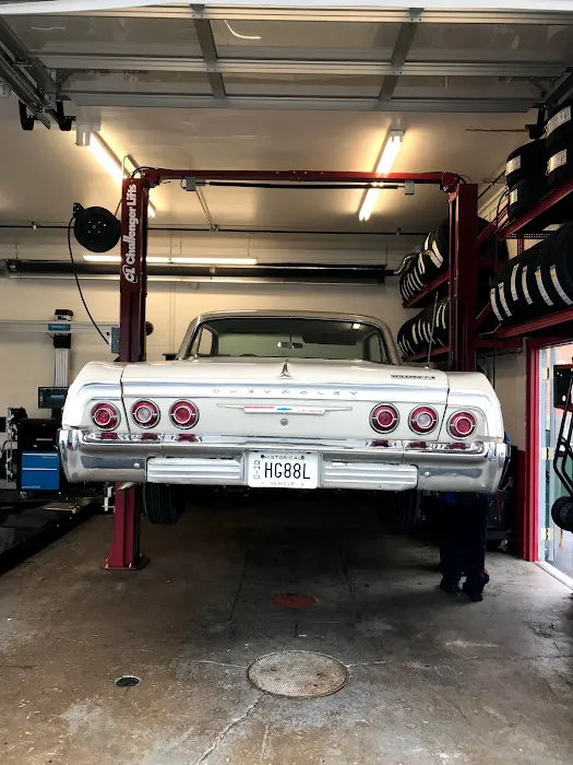 Van's Auto Service & Tire Pros Cuyahoga Falls 0