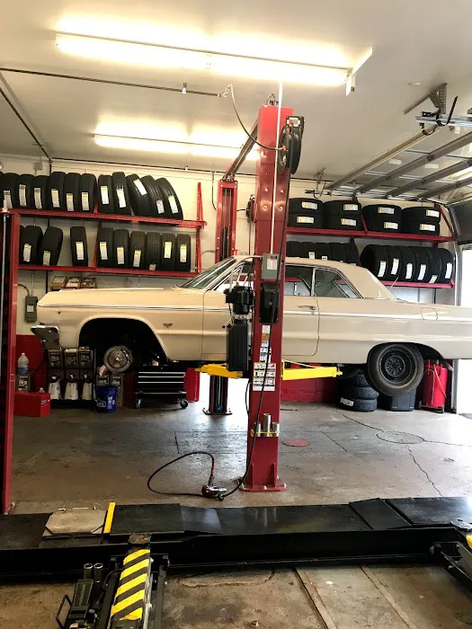 Van's Auto Service & Tire Pros Cuyahoga Falls 4