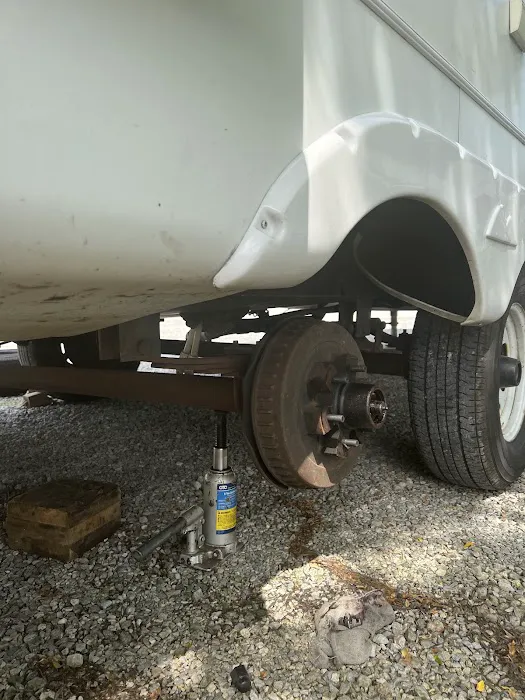 Mainline Truck, Trailer & RV Repair 3