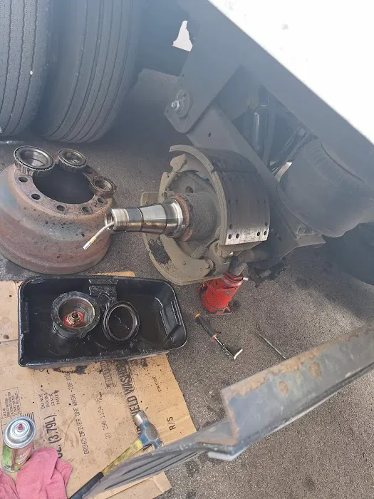 D&K Truck Repair 8