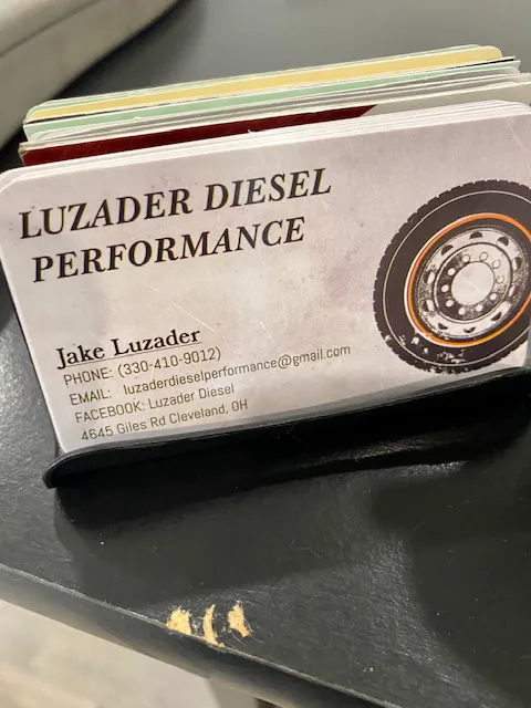 Luzader Diesel 8