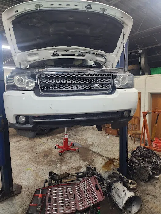 FOCUS AUTO SHOP 0