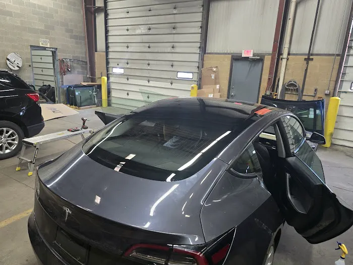 Auto Glass Autoshyba, LLC 5