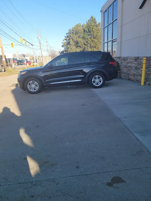 A Touch of Class Auto Body Inc. 1
