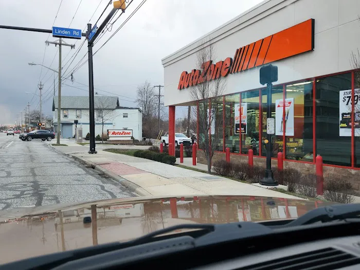 AutoZone Auto Parts 3