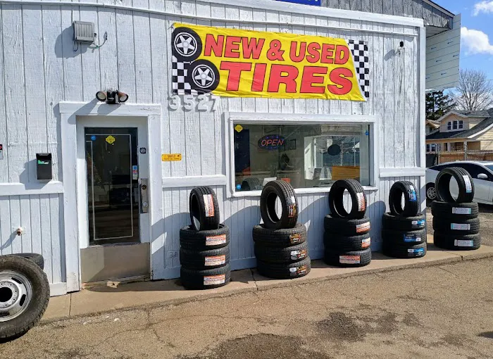 TIRE & AUTO LLC 0
