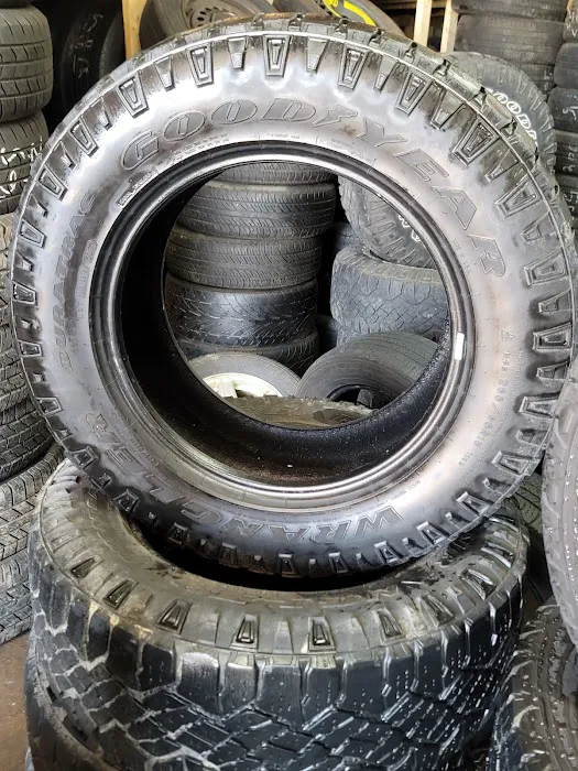 FLAT TIRE AUTO SERVICE 1