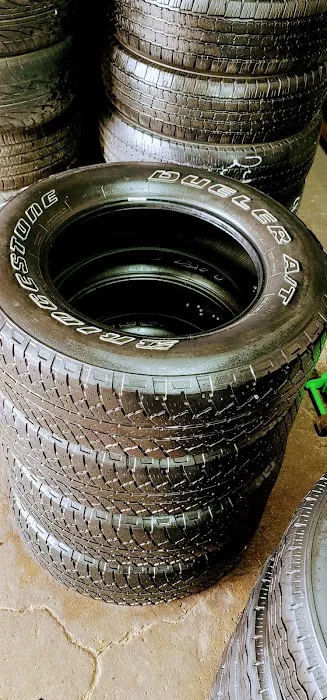 FLAT TIRE AUTO SERVICE 3