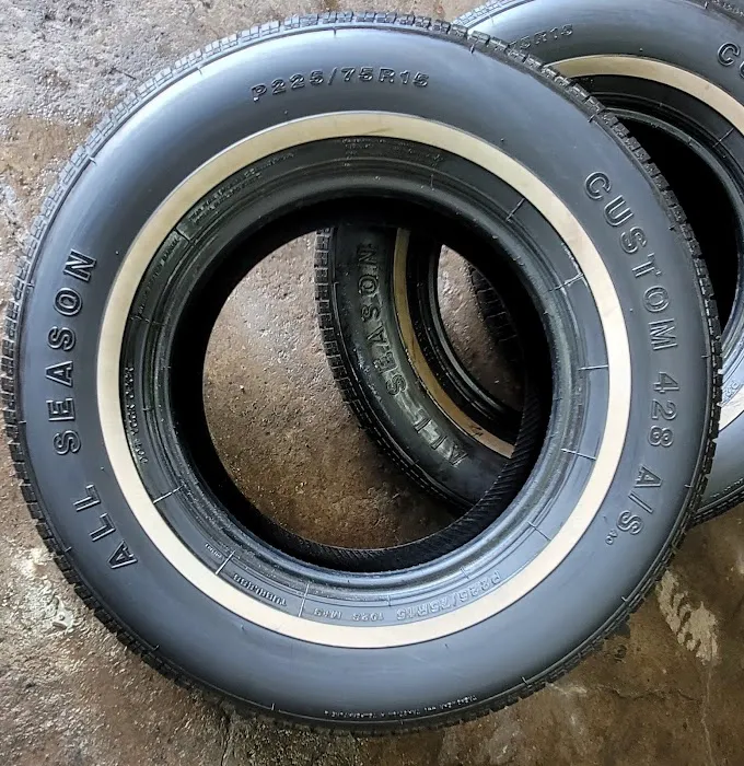 FLAT TIRE AUTO SERVICE 5