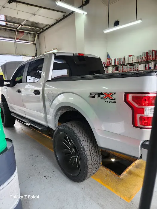 J’s Oil Change Services LLC 1