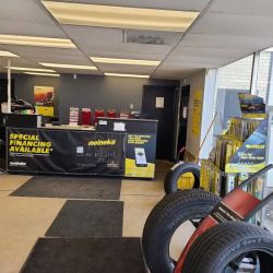 Meineke Car Care Center ico