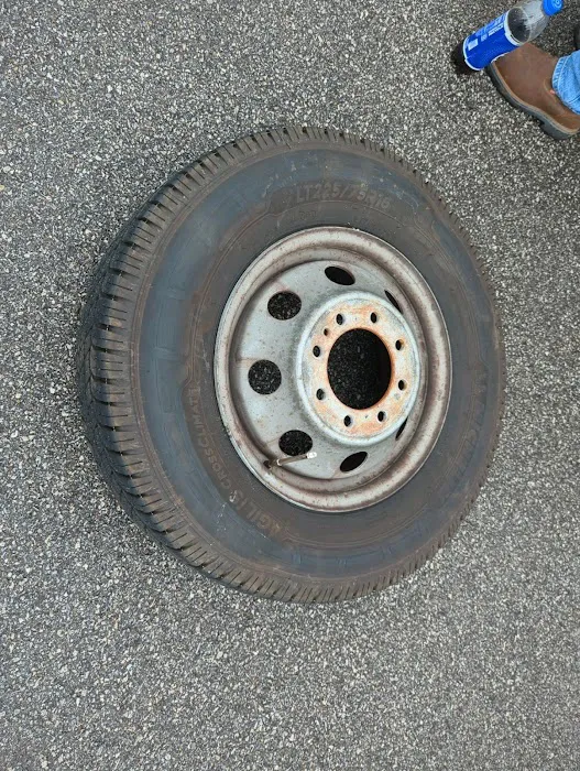 Mobile truck & trailer Repair service 8