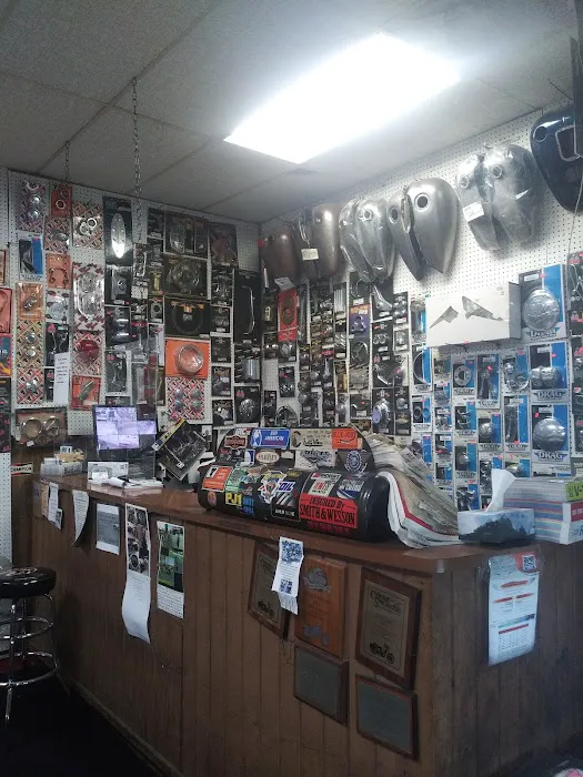Santa's Motorcycle Supply 8