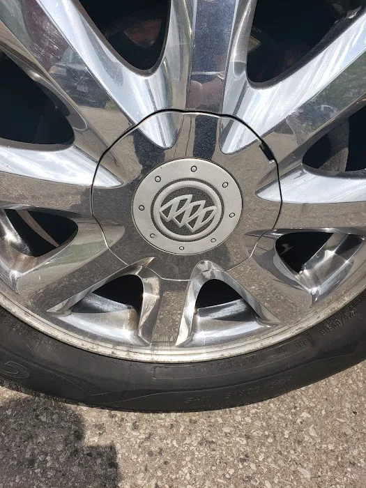 Arlington Auto & Truck Wrckng 2