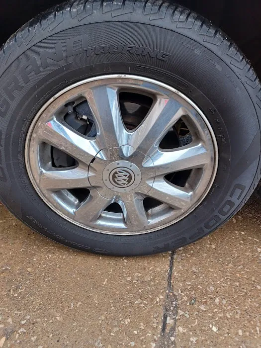 Arlington Auto & Truck Wrckng 4