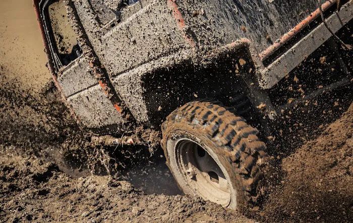 Run Flat Tire Shop 3
