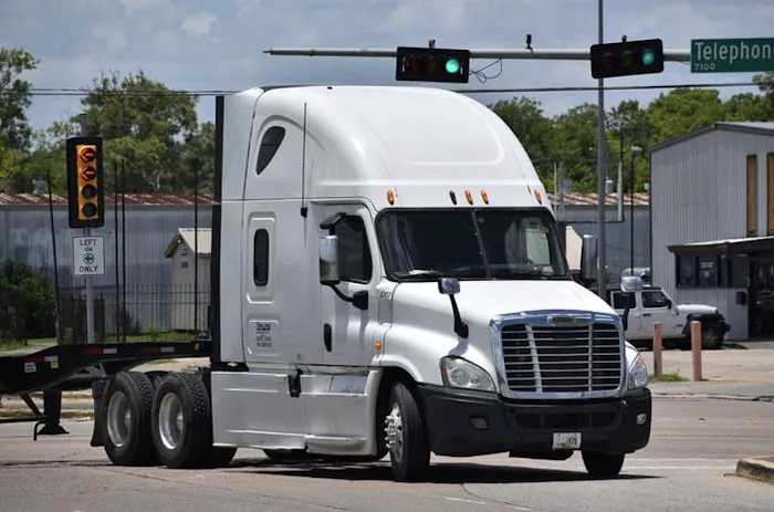 Akron Onsite Truck Repair 2
