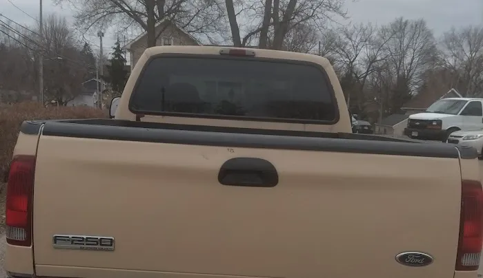 Senneco Auto Glass 2