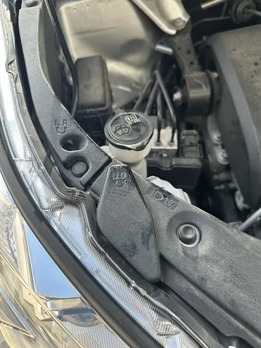 Valvoline Instant Oil Change 4