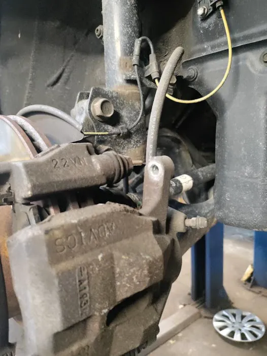 Dean's Twisted Wrench Auto Repair 3
