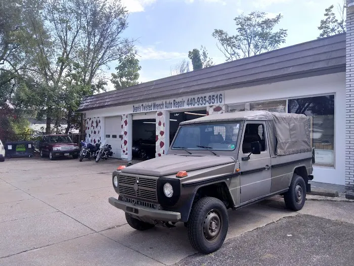 Dean's Twisted Wrench Auto Repair 8