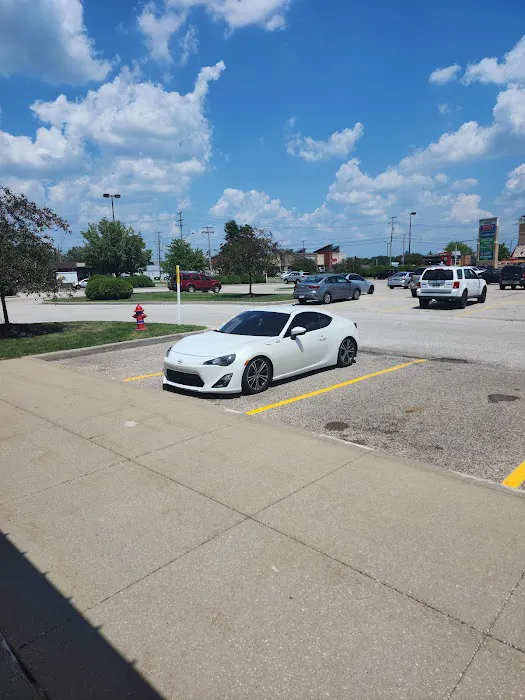 Hudson Collision Center 3