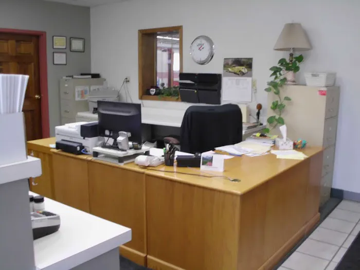 Hudson Collision Center 1