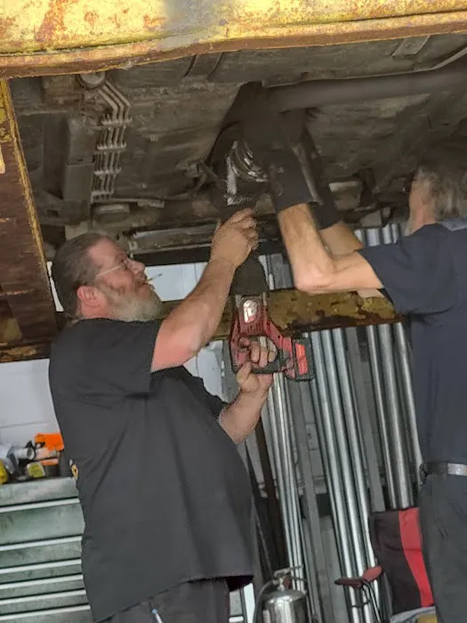 Budget Muffler Shop 6