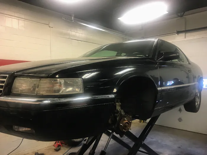 Brown Street Auto Repair 9