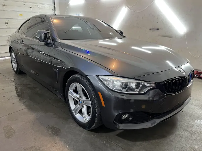Nellz Window Tinting 0