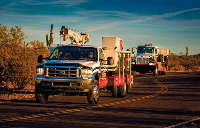 Rush Truck Centers - Akron Mobile Service 4