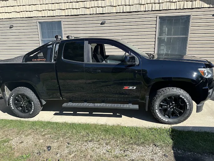 Van's Auto Service & Tire Pros Ellet 0