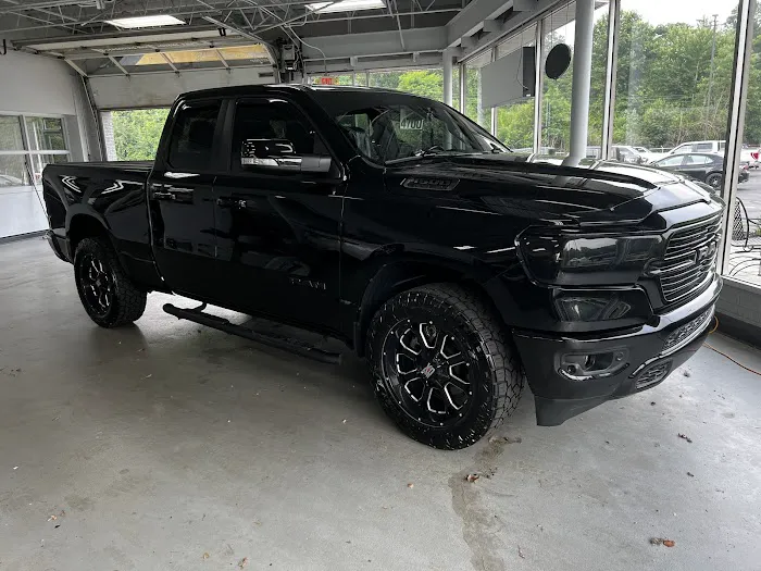 Klaben Body Shop & Collision Center Kent 0