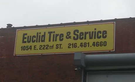 Euclid Tire 0