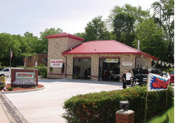 Victory Lane Quick Oil Change (South Euclid) 0