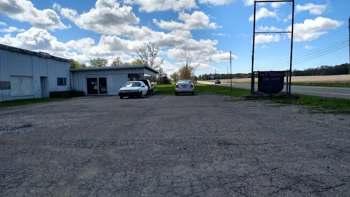 Ed's Garage 1