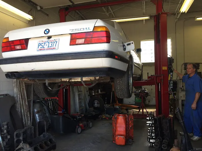 KENNY'S GARAGE | Erie PA | 6