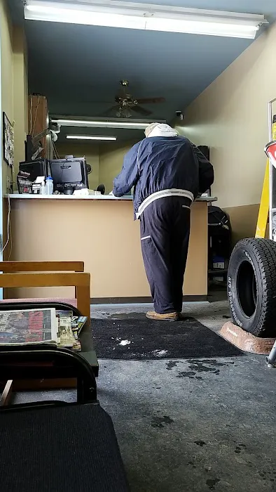 Martin's Tire and Auto Service 6