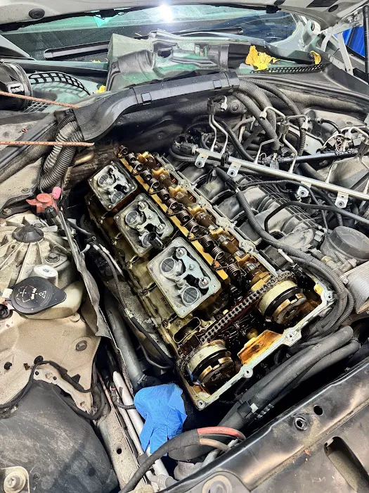 Euro AutoWerks 9