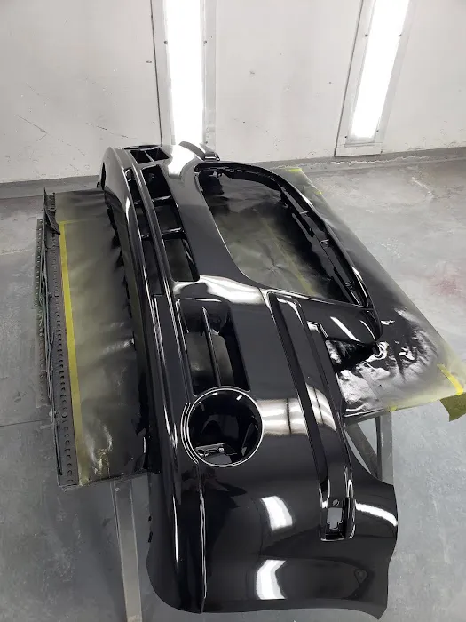 Tournoux's Body Shop 2