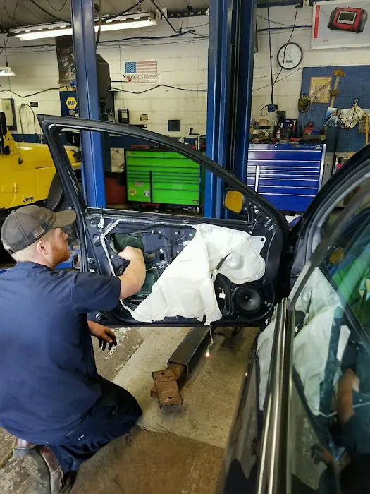Ron's Automotive Services 3