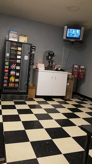 Mr. Tire Auto Service Centers 6