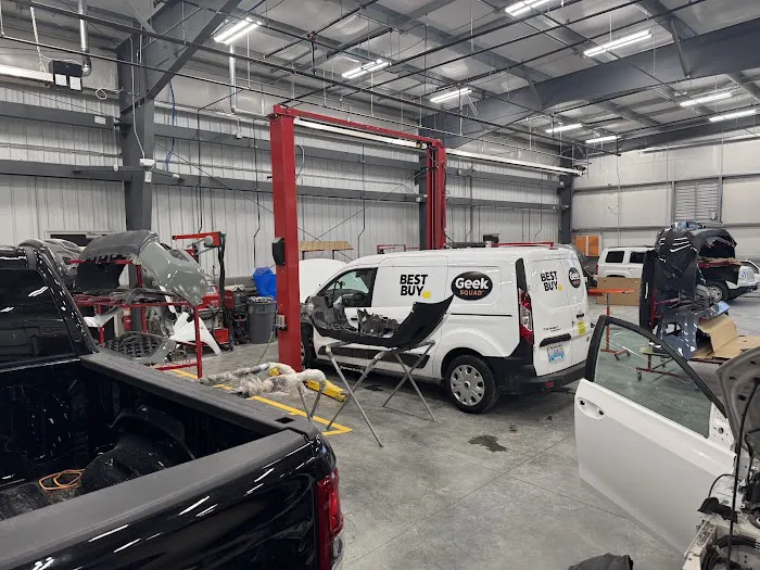 Summit Collision Pros. 4