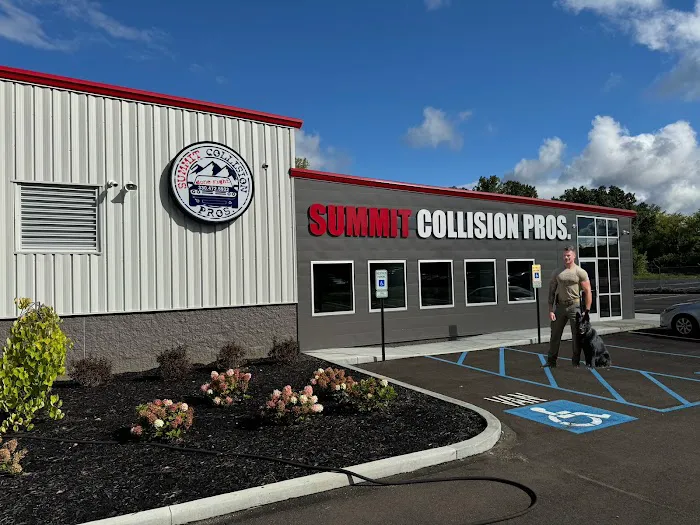 Summit Collision Pros. 5