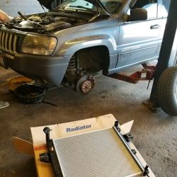 261 Auto Repair ico