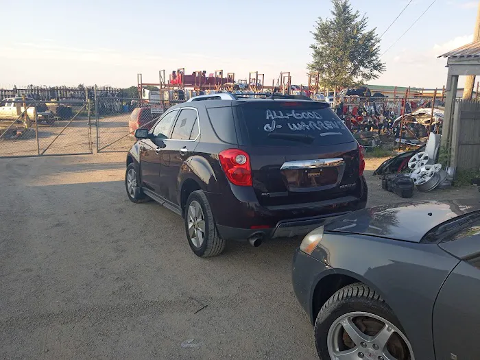 Feezle Auto Wrecking 1