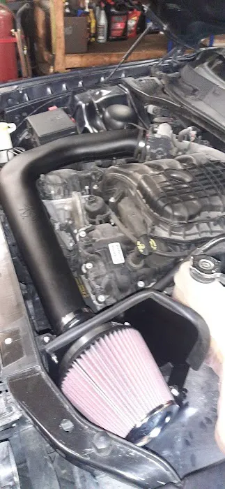 Sal's Garage LLC 5