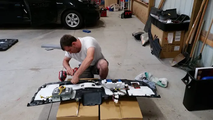 Vincent's Auto Body 1