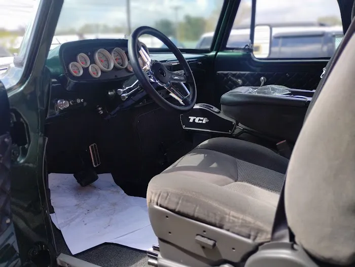 Roth's Auto Service 2